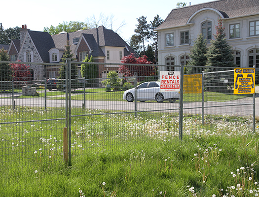 temporary fence installation toronto, temporary fence delivery toronto, temporary fence sales toronto, temporary fence rentals toronto